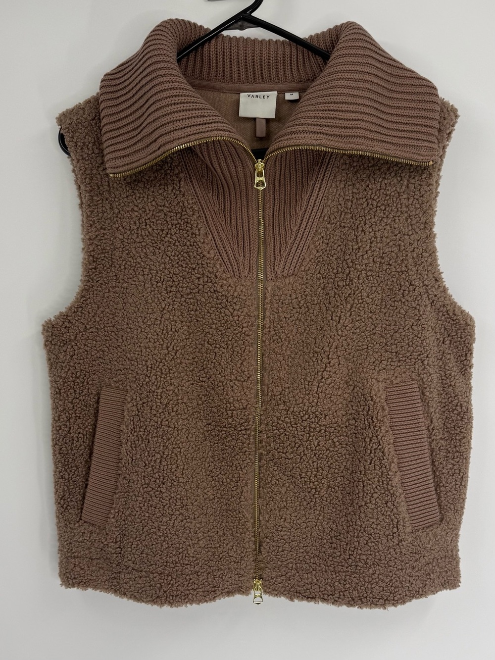 Varley Aspen Bouclé Sherpa Zip-Up Ribbed Collar Vest Gilet, Ash Taupe, Size M - Picture 6 of 10